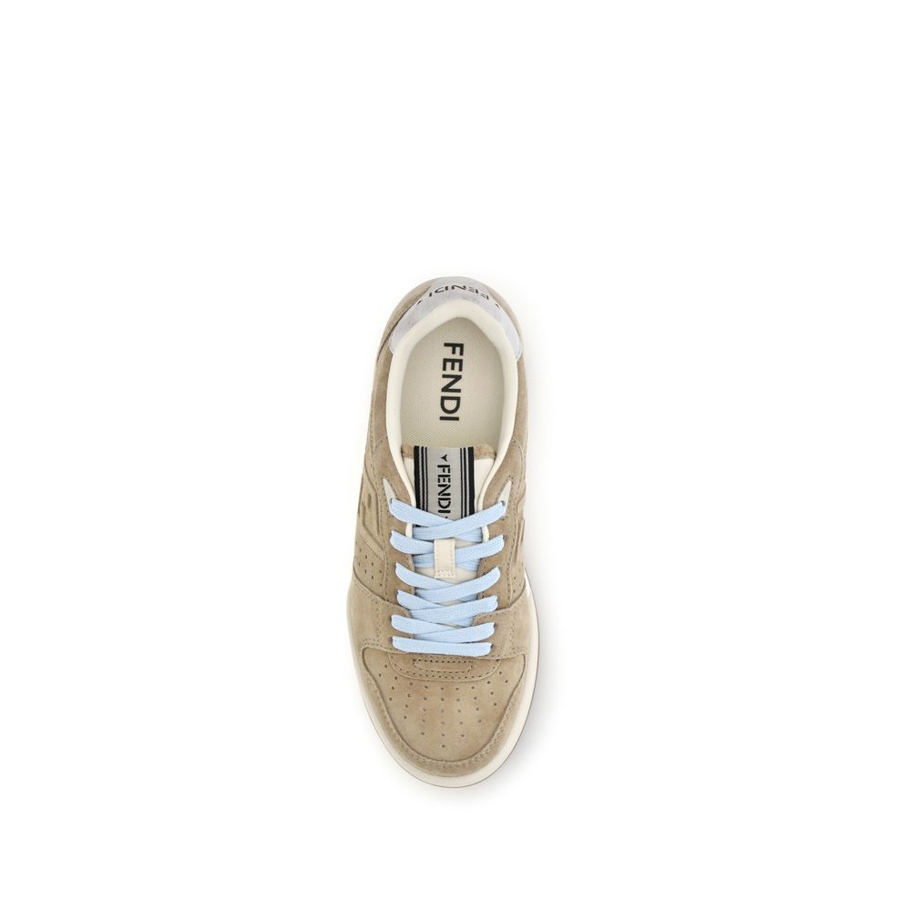 Beige lage sneakers van kalfsleer (Bos Taurus)