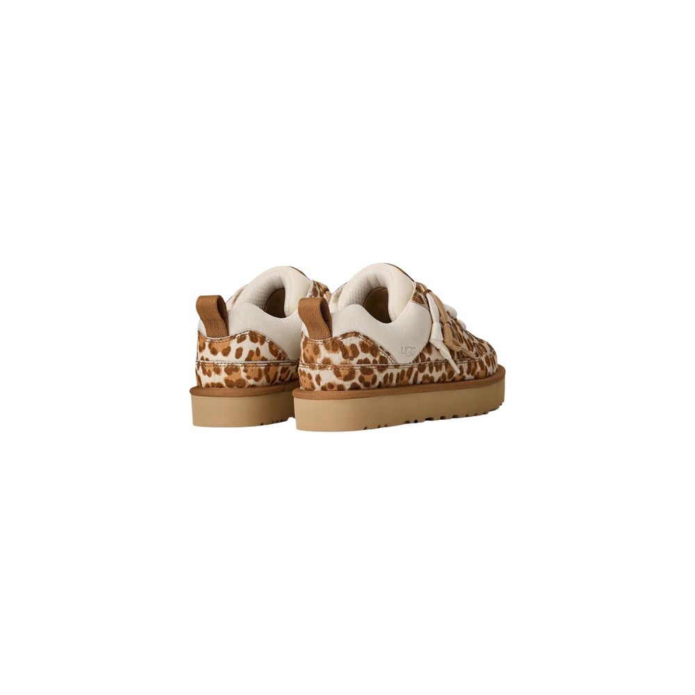 Zapatos de salón de plataforma en ante beige
