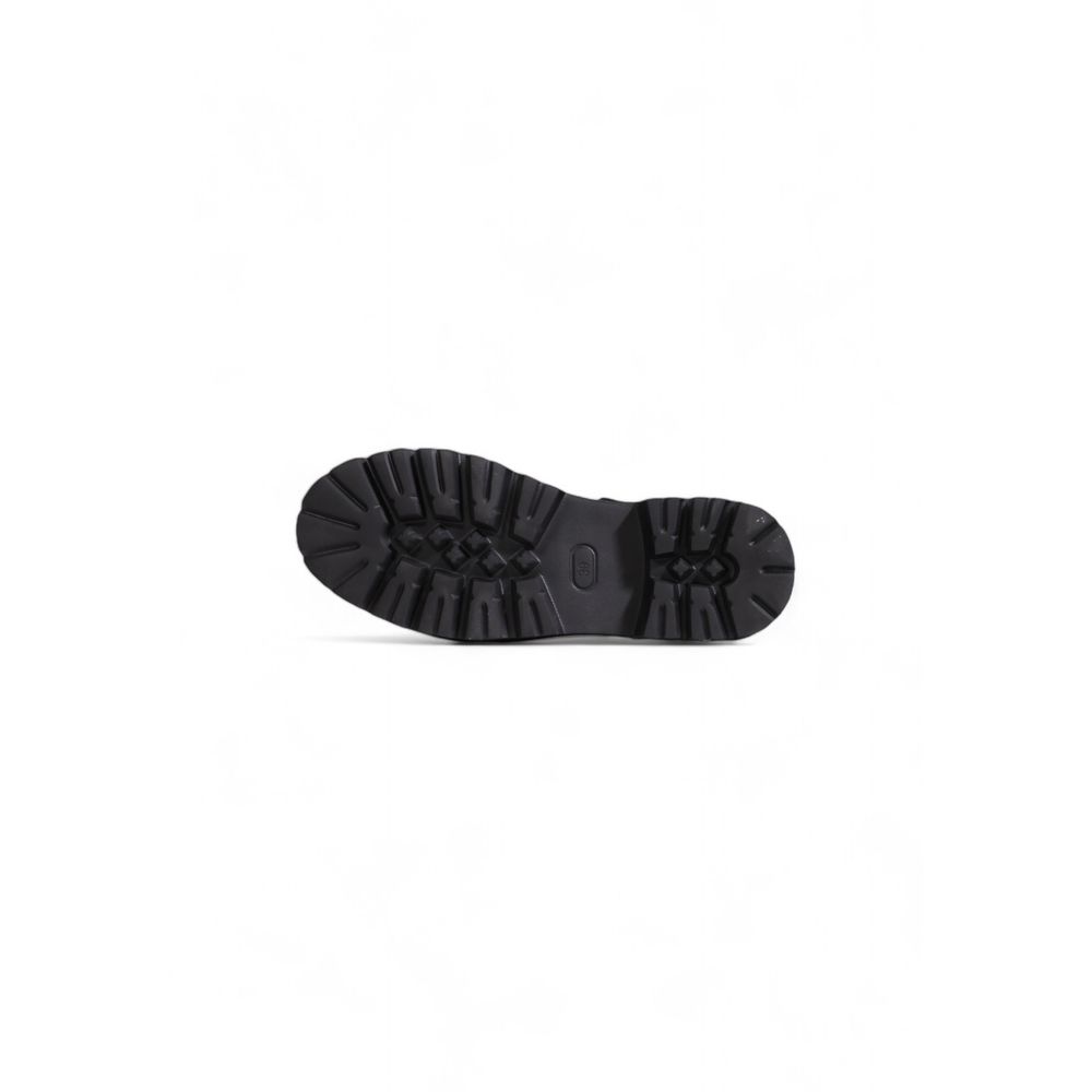 Zapatos de tacón con plataforma de cuero negro
